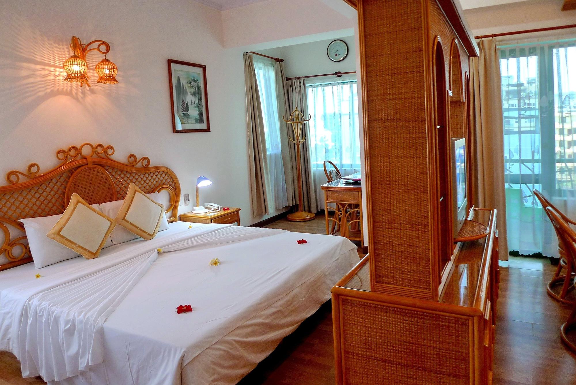 Green Hotel Nha Trang Exterior photo